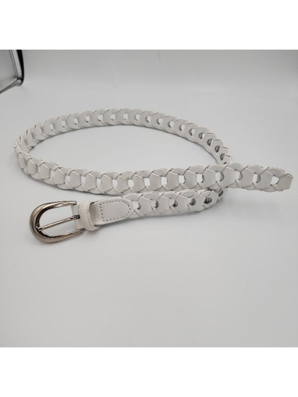 Women's White Leather Braided Belt ML Adjustable 40" Length